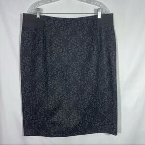 Ellen Tracy, Cool Floral Print Skirt, Size XL. Elastic Panel in waistband!